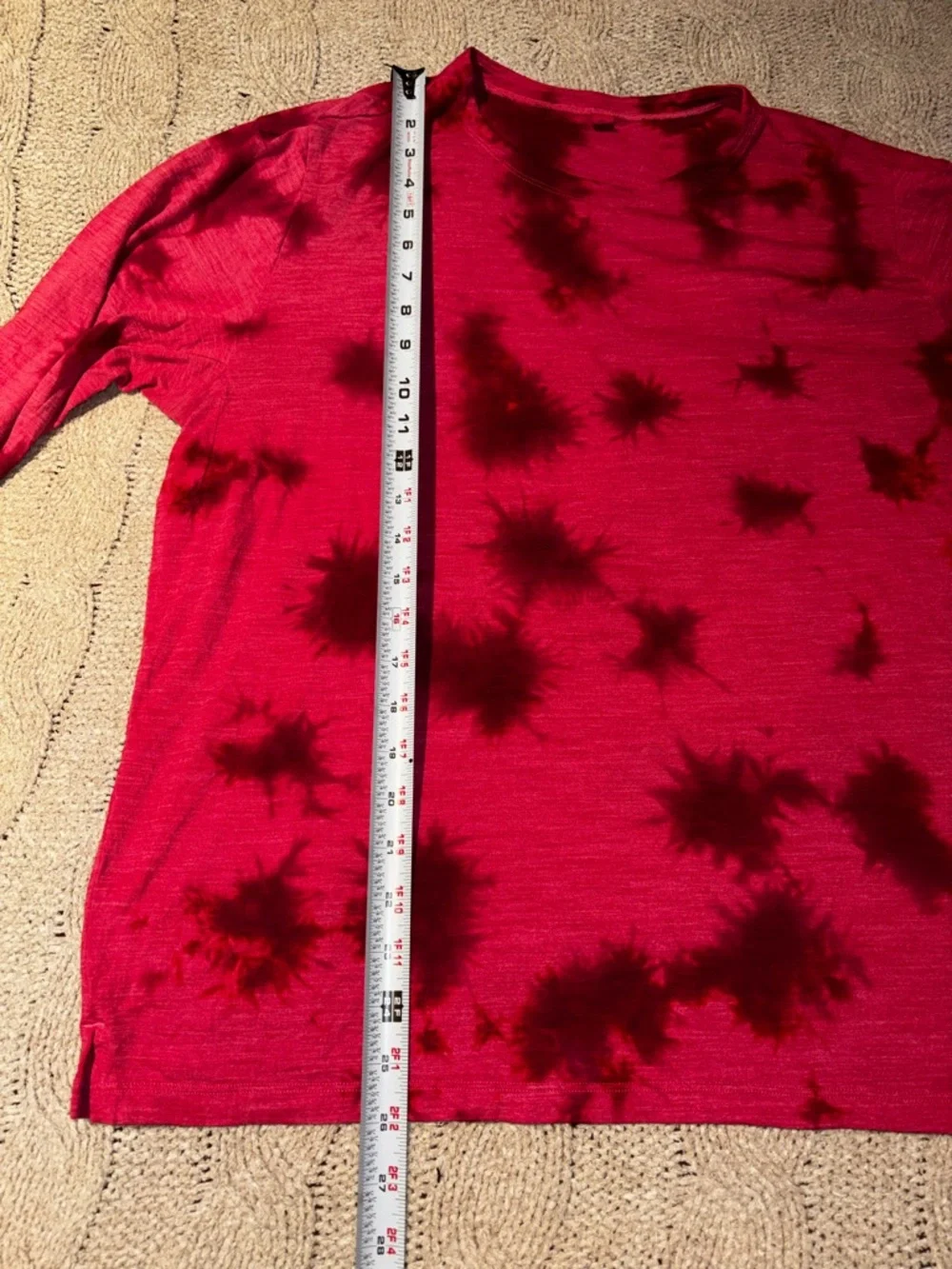 Lululemon Red Tie Dye Long Sleeve Shirt Reverse Dye Crewneck Size M/L - Picture 4 of 8
